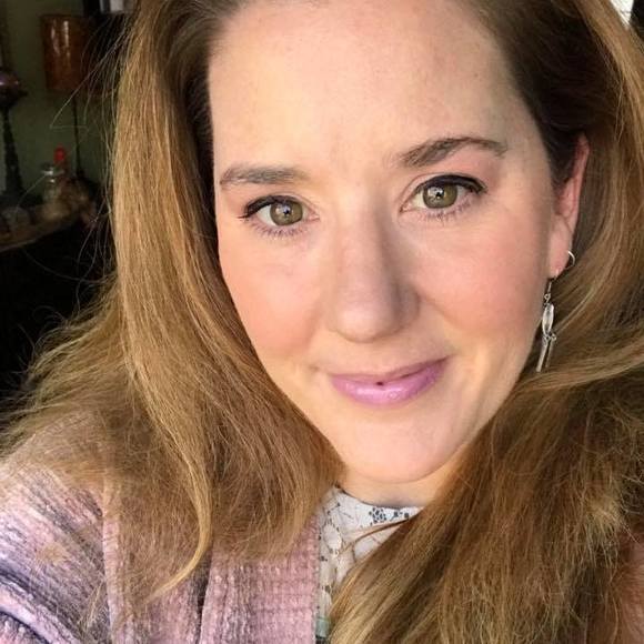 Meet your Posher, Betsy - Picture 1 of 1